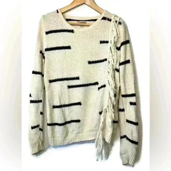 Lucky Brand Womens White Fringe Asymmetrical Western Boho Bohemian Sweater Small - Picture 2 of 10